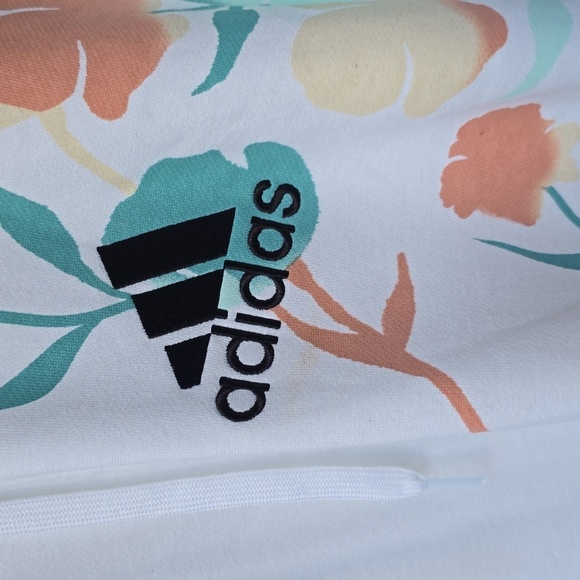 Adidas Women's Plus Size Floral Graphic Hoodie HB4572 White 3x NEW NWT - Picture 14 of 16